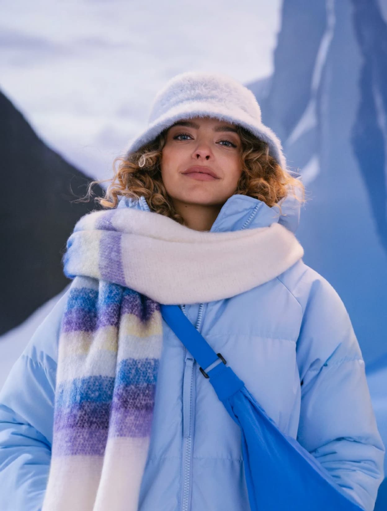 Tylur sál modellen, szemből, kék, lyfestyle